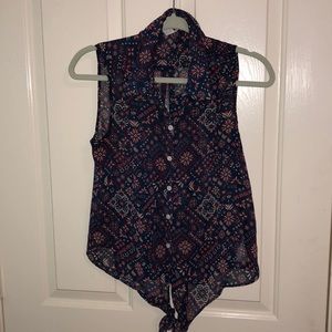 Forever 21 Button down tank
